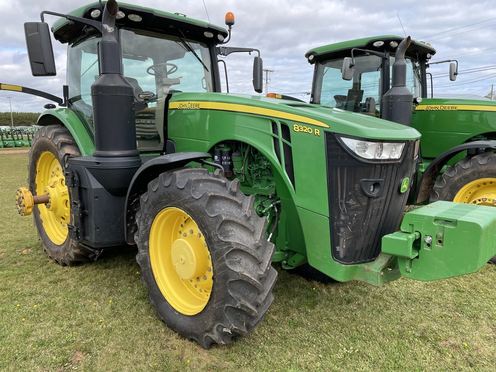 2018 John Deere 8320r alt