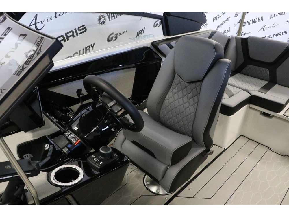 2026 Yamaha 222xd alt