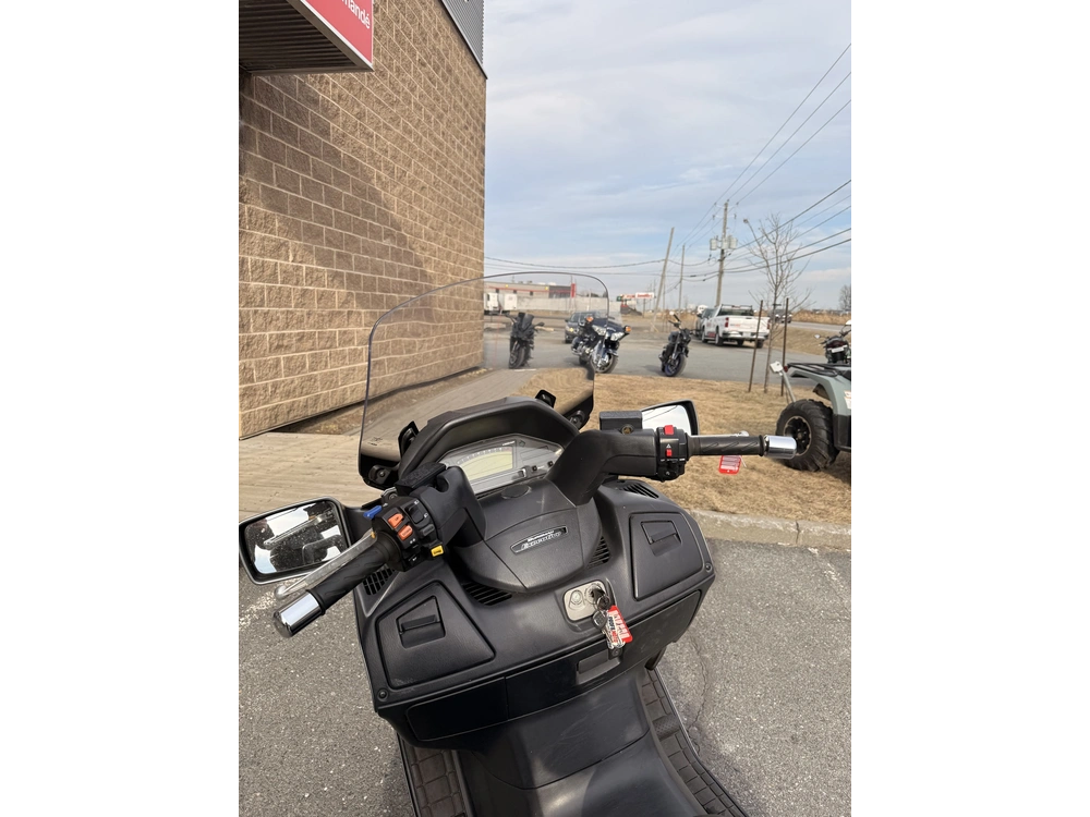 Suzuki Burgman 650 Burgman 650 Executive 2006 alt
