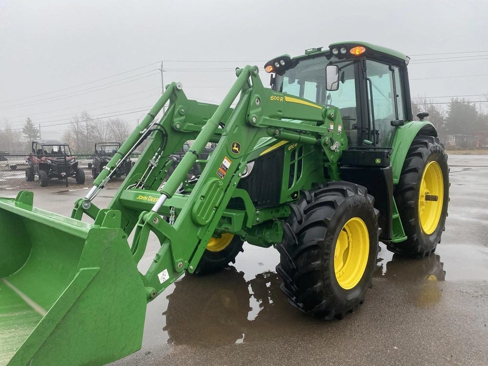 John Deere 6110m 2024 alt