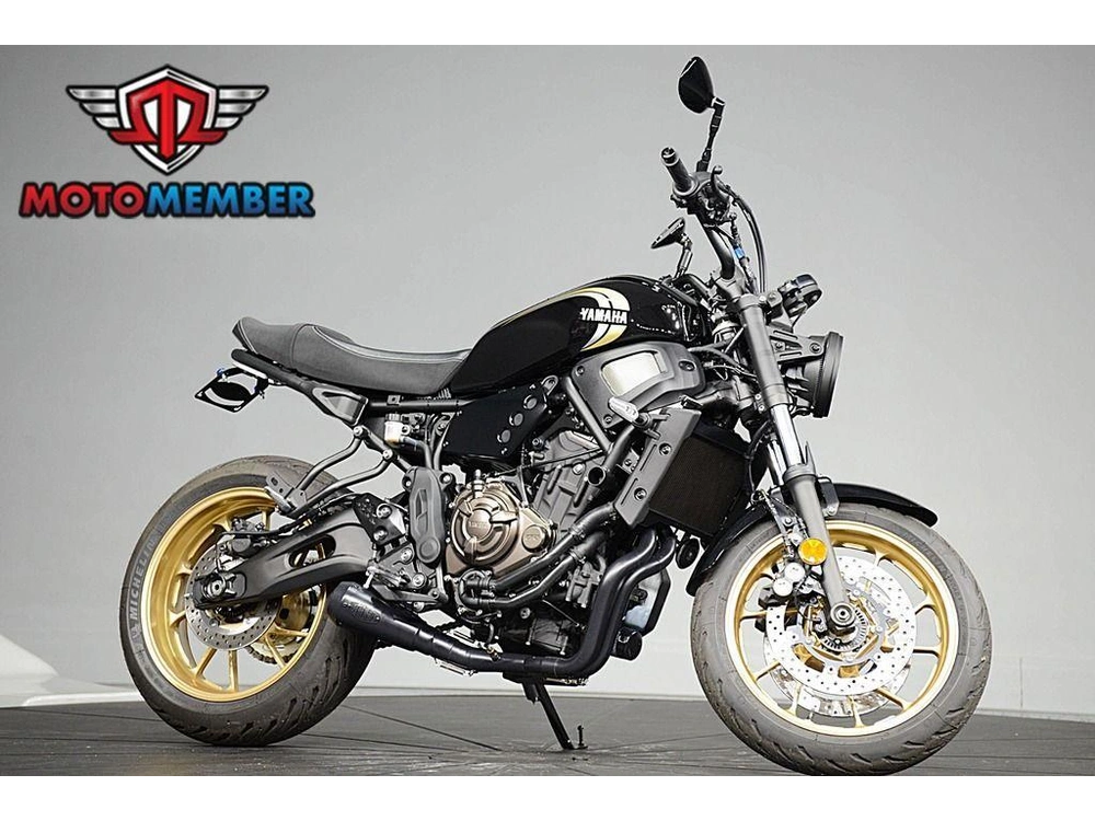 2025 Yamaha Xsr700 alt