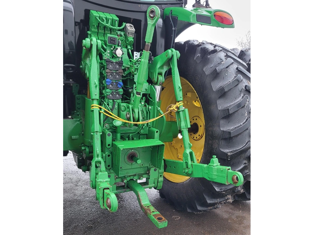 John Deere 6215r 2019 alt