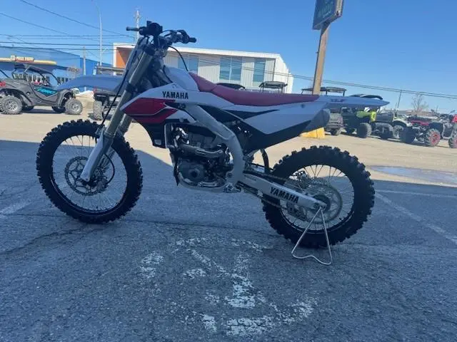 2026 Yamaha YZ450F 70E ANNIVERSAIRE MOTEUR 4 TEMPS thumbnail 4