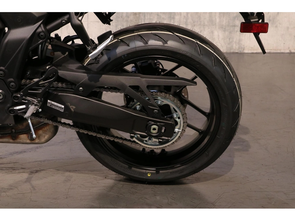 2026 Yamaha Yzf-r7 70e Anniversaire alt