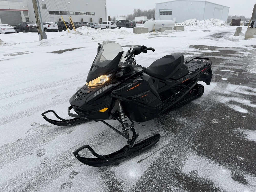 Ski-doo Renegade Adrenaline 900 Turbo 2020 alt