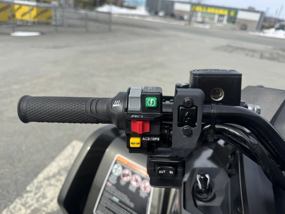 Can-am Outlander Max Xt 6x6 1000r 2025 alt