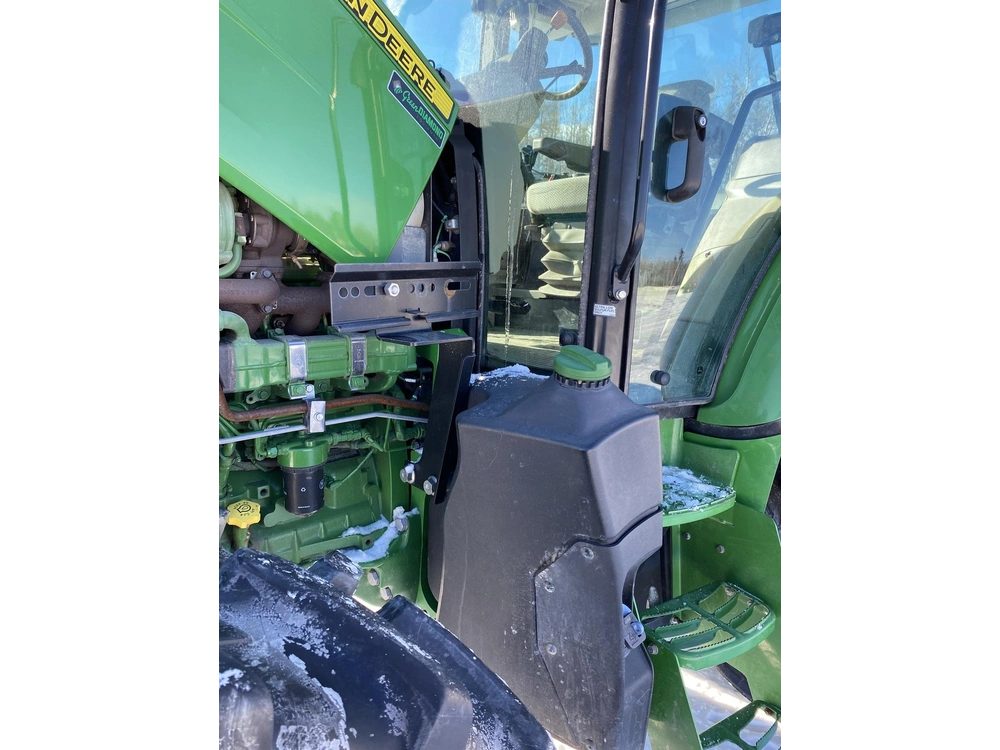 2019 John Deere 5115r alt