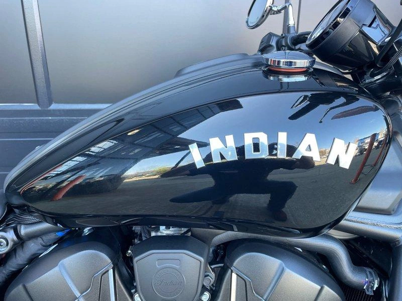 2026 Indian Motorcycle Scout 60 Bobber alt