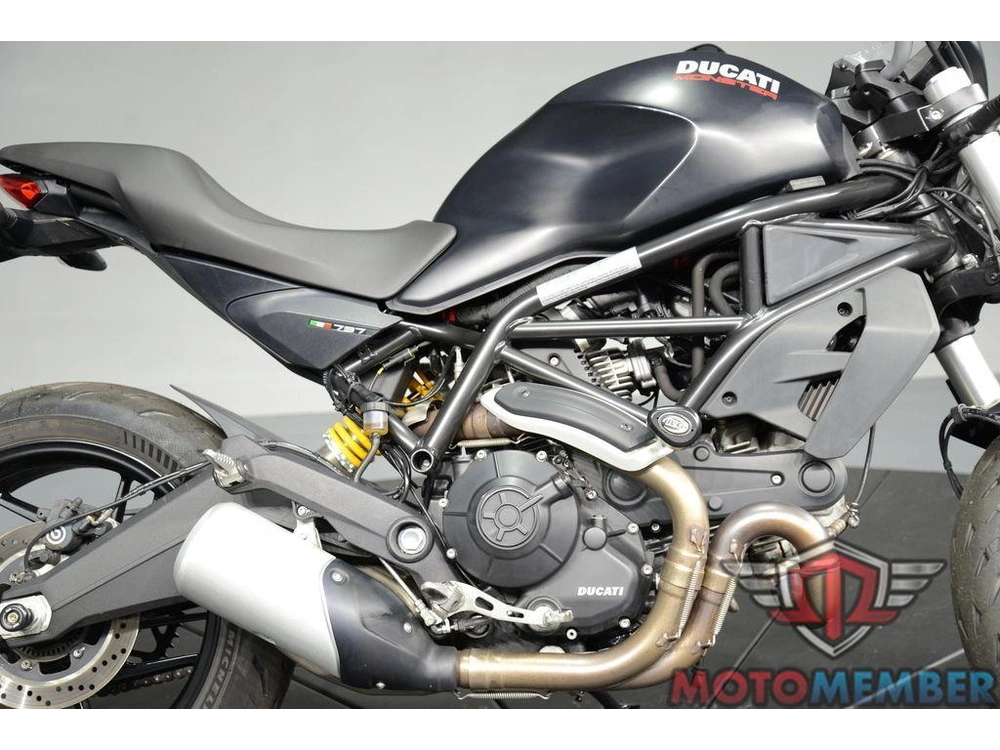 2018 Ducati Monster 797 Plus Dark Stealth alt