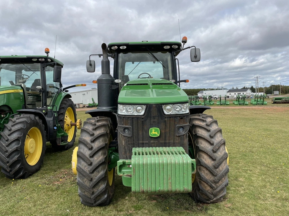 2014 John Deere 8295r alt