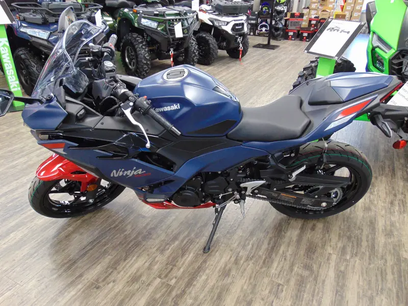 2026 Kawasaki NINJA 500 SE thumbnail 4