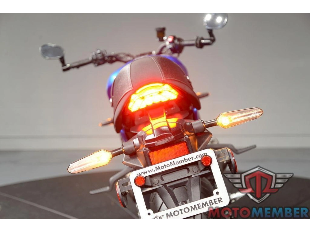 2023 Yamaha Xsr900 alt