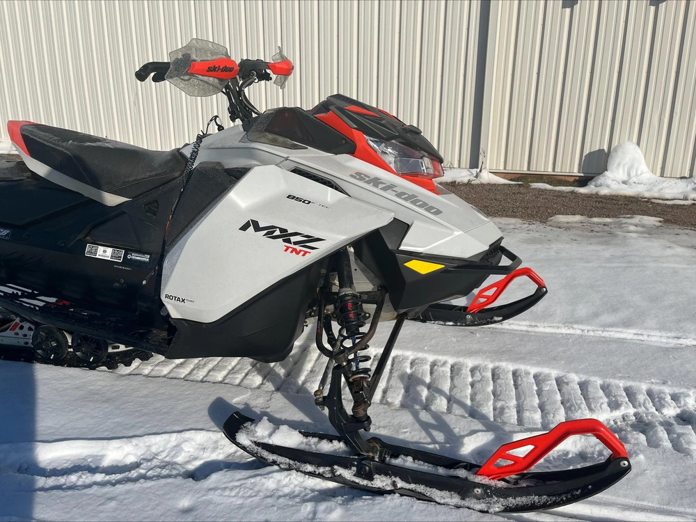 Ski-doo Mxz Tnt 850 2022 alt