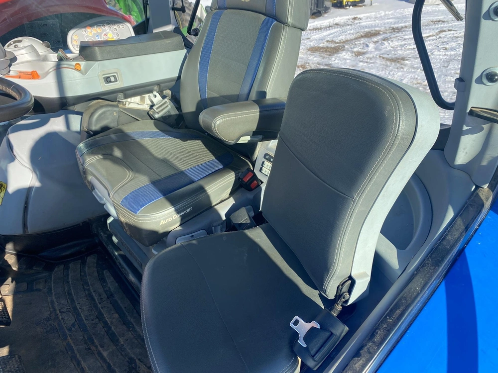 New Holland T7.270 T4b 2021 alt