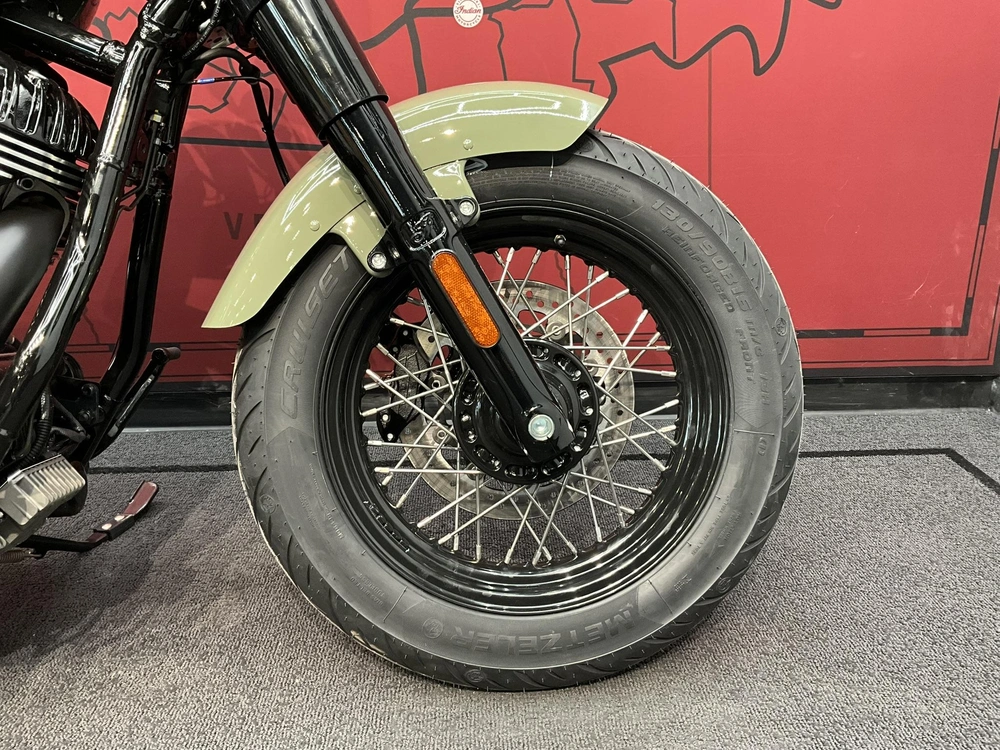 2026 Indian Motorcycle Chief Bobber Dark Horse alt