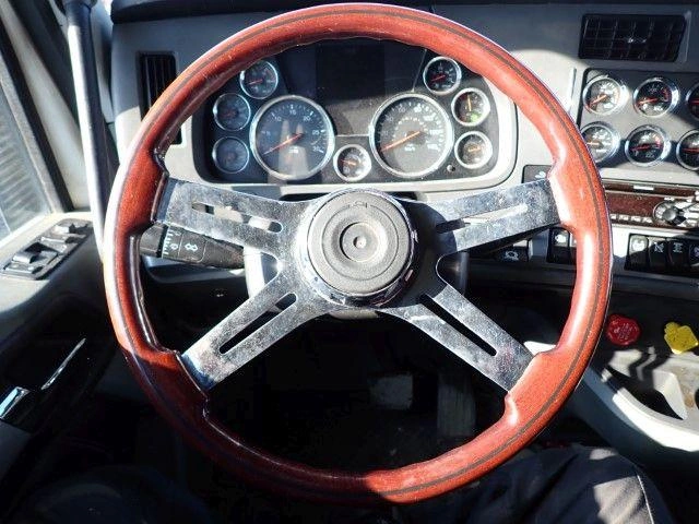 Kenworth T680 2020