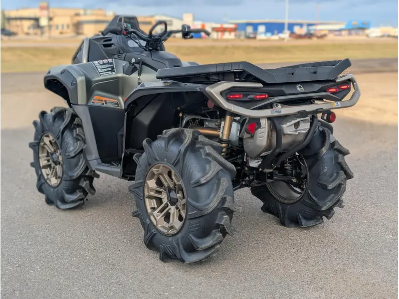 2026 Can-Am Outlander X mr 1000R Loft Green thumbnail 3