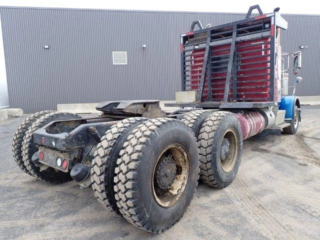 Peterbilt 367 2015
