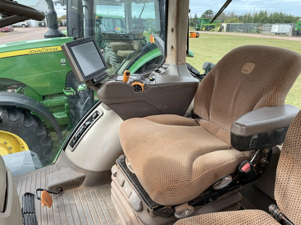 2014 John Deere 8295r alt