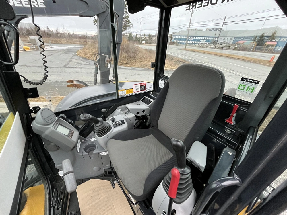 John Deere 60 P 2023 alt