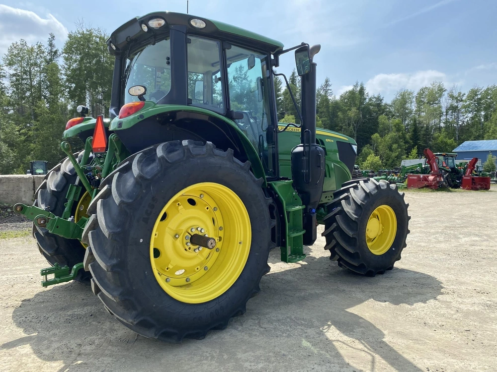 John Deere 6155m 2024 alt