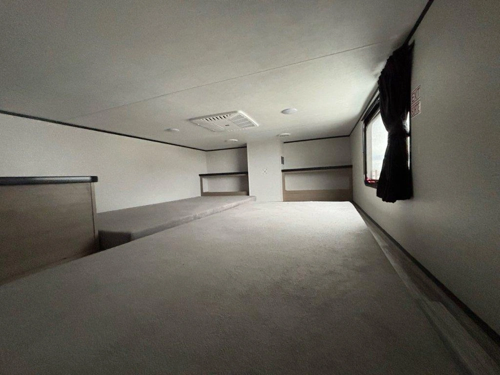 Jayco Jay Flight Bungalow 404loft 2026 alt