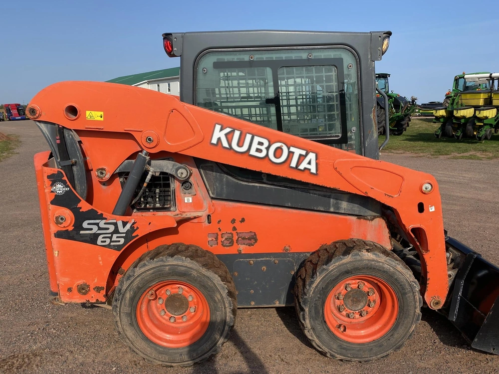 2020 Kubota Ssv65 alt