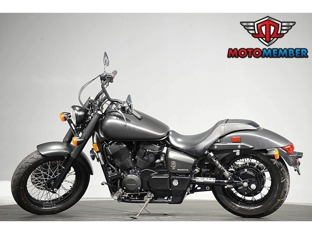 2022 Honda Shadow Phantom alt