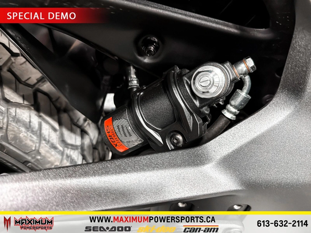 2025 Can-am Canyon Redrock alt