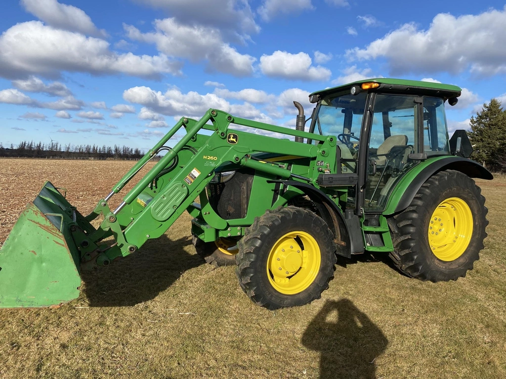 John Deere 5115m 2014 alt