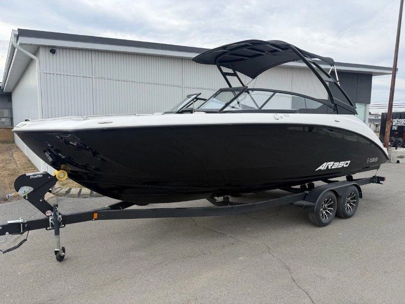 Yamaha Ar 250 2026 2026 alt