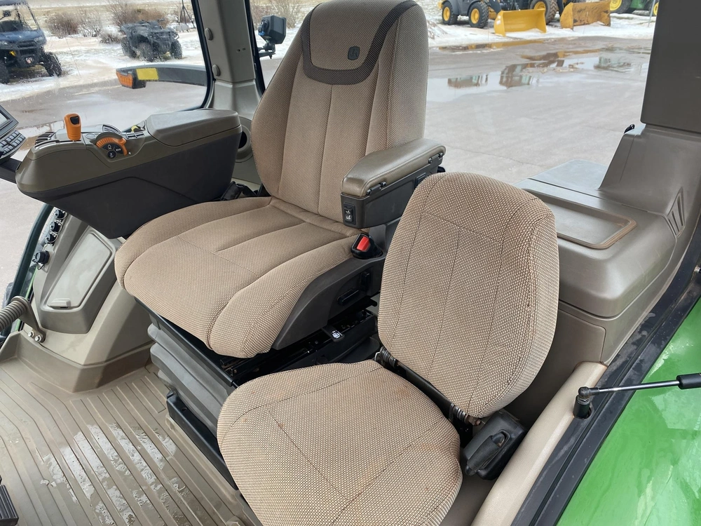 John Deere 7r 210 2023 alt