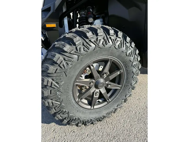 Polaris GENERAL XP 1000 PREMIUM 2026