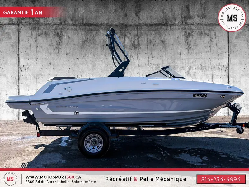 BAYLINER VR5 OPEN DECK 20.5 PIED 250 HP TOUR WAKE + SIMRAD ! 2021