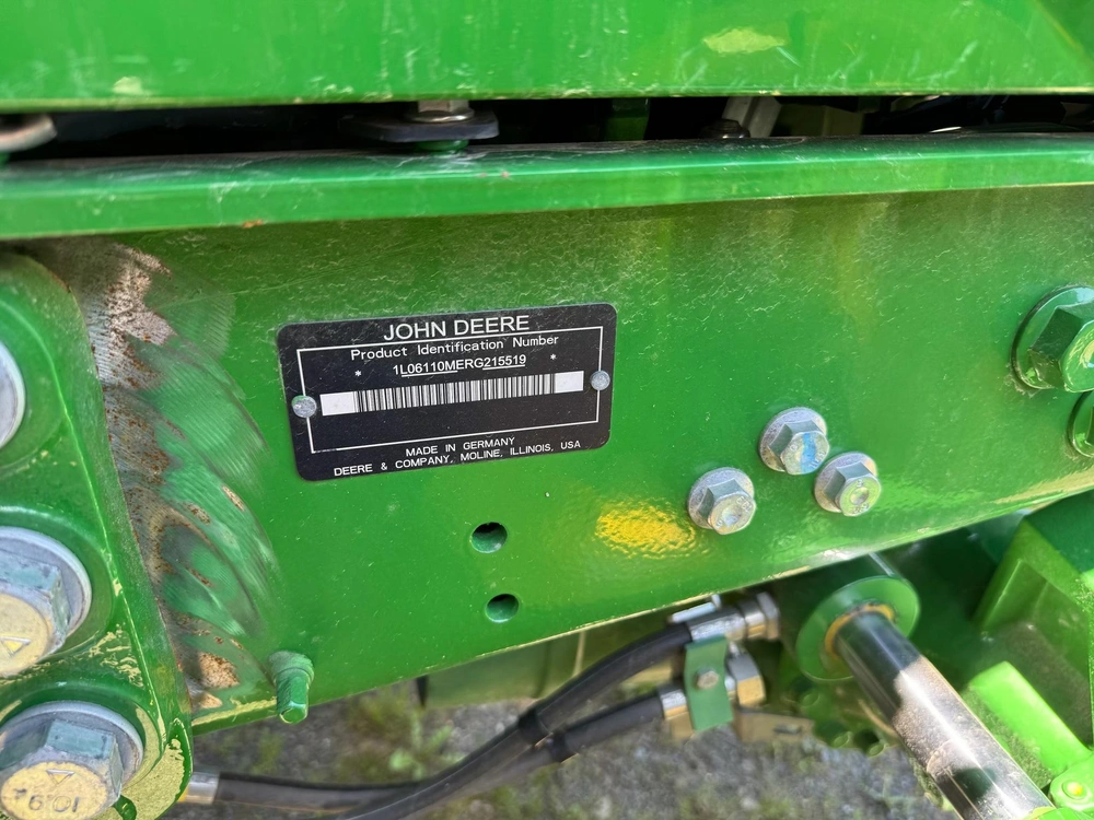 2024 John Deere 6110m alt