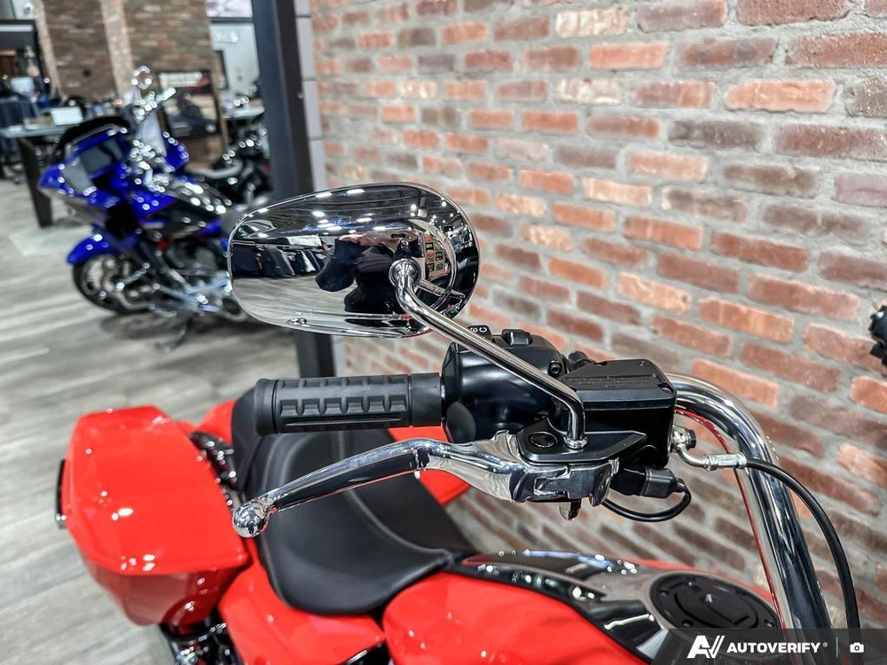 2026 Harley-davidson Road Glide alt