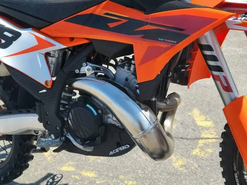 2025 KTM 300 SX thumbnail 8