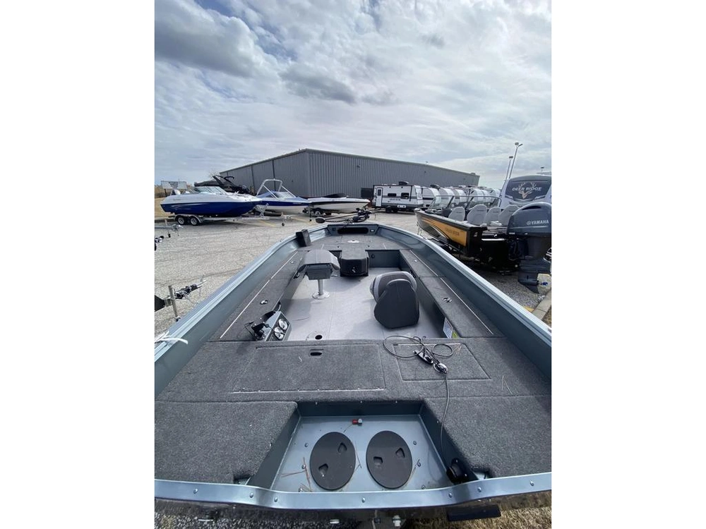 2023 Starcraft Non-current Starcraft Storm T 166 Pro - Livewell, Bilge, Nav Lights, Tons Of Storage And Minn Kota Powerdrive With I-pilot Included! 40hp Yamaha alt