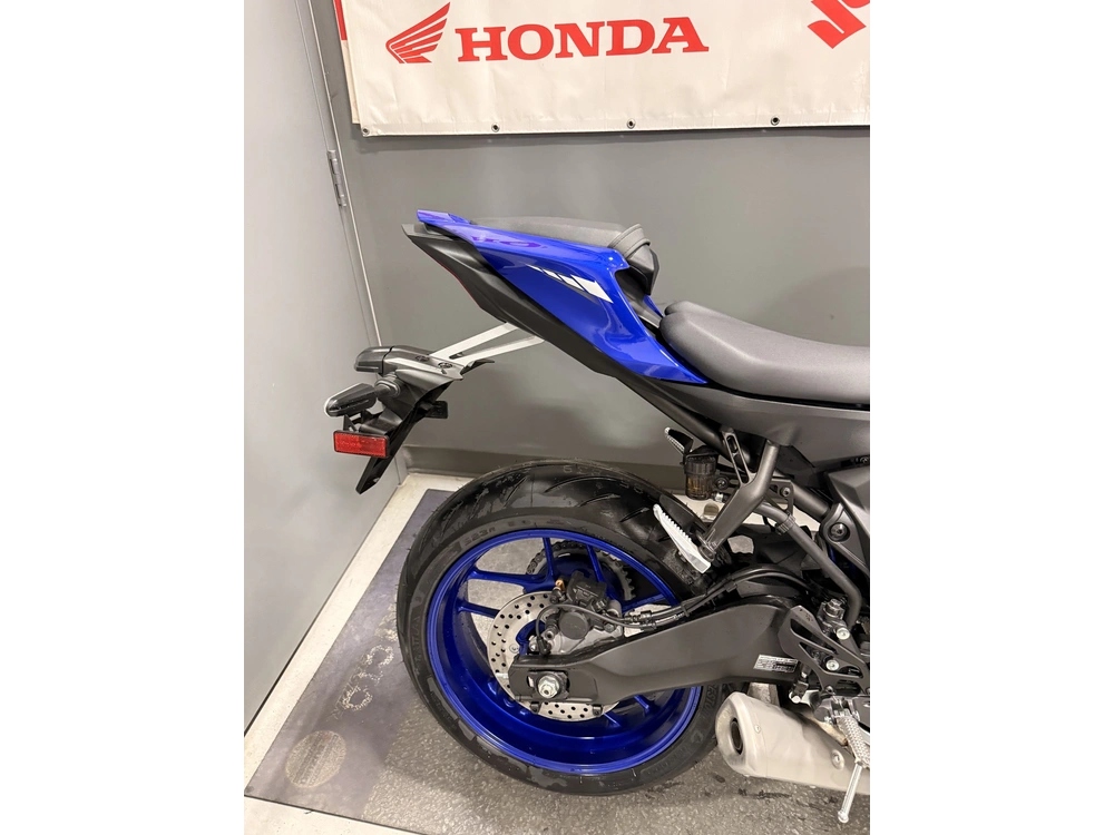 Yamaha Yzf-r7 Yzf-r7 2026 alt