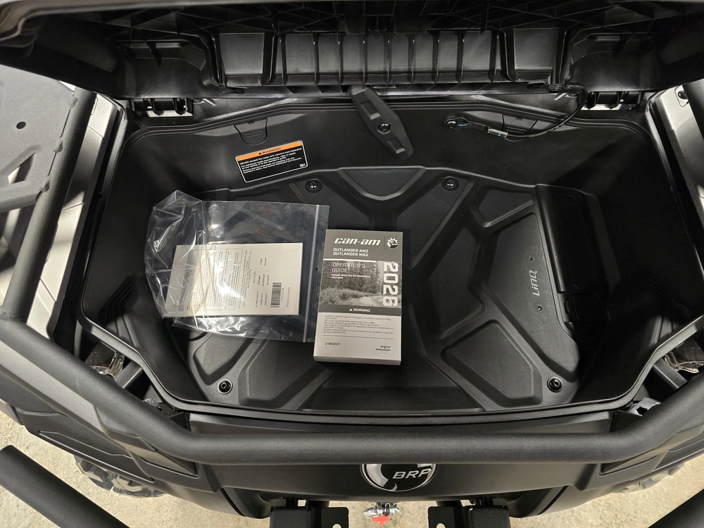 2026 Brp Outlander Max Xt 700 alt