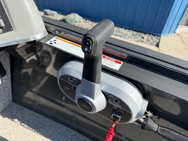 2025 Mirrocraft Outfitter 167sc alt