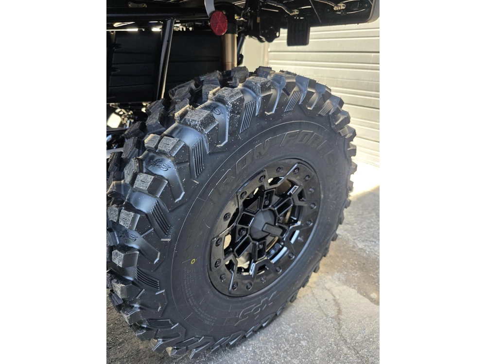 2026 Can-am Outlander Max 6x6 Backcountry 1000r