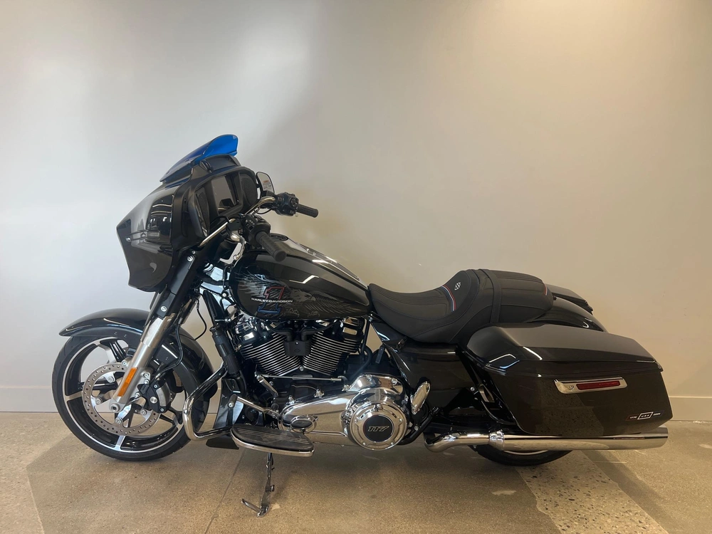2026 Harley-davidson Flhx - Street Glide® Liberty Edition alt