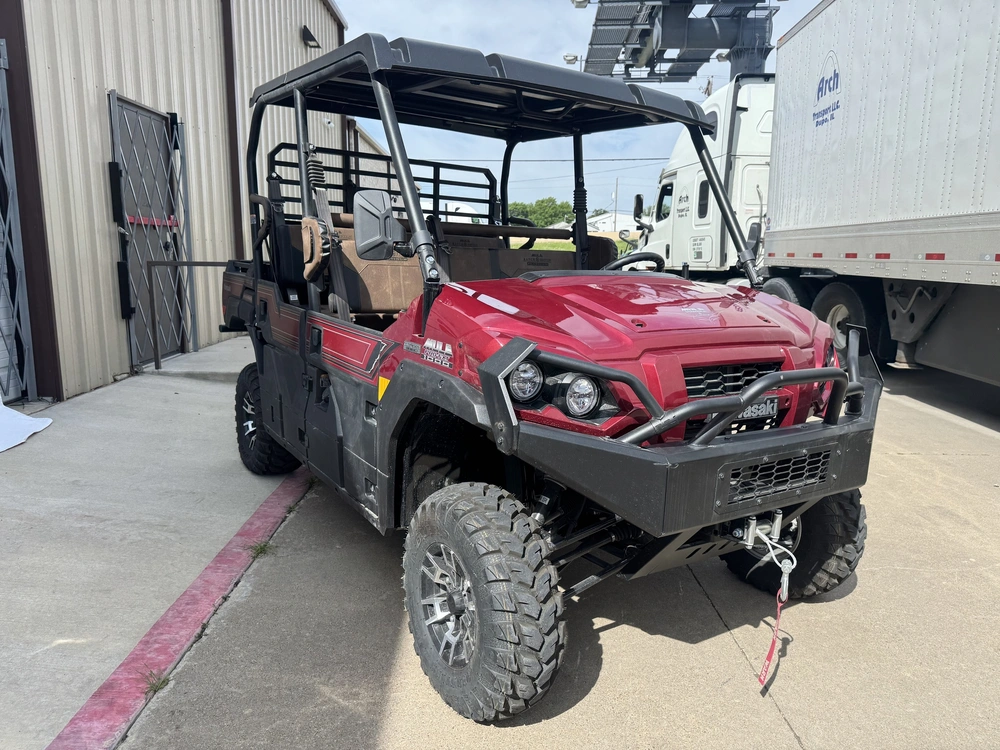 2026 Kawasaki Mule™ Pro-fxt™ 1000 Platinum Ranch Edition Platinum Ranch Edition alt