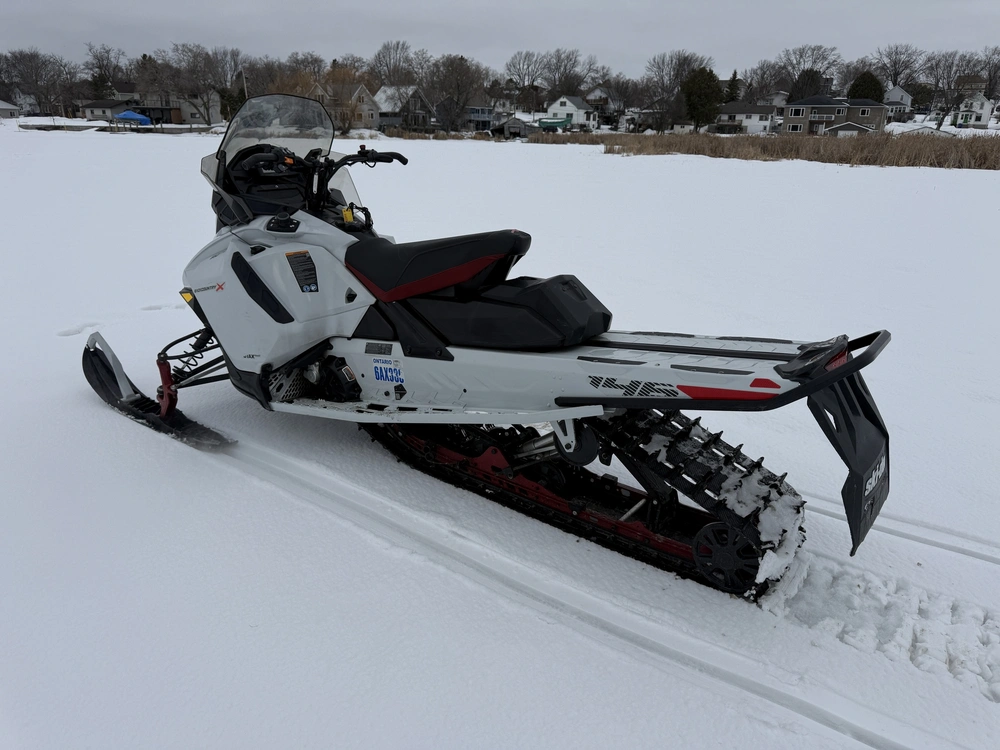 2023 Ski-doo Back Country X 850 alt