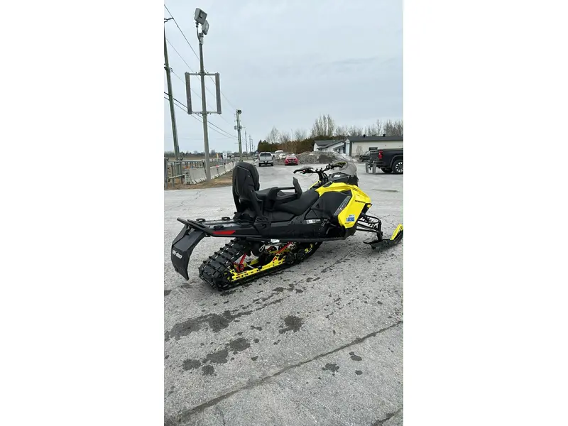 2022 Ski-Doo RENEGADE ADRENALINE 600R