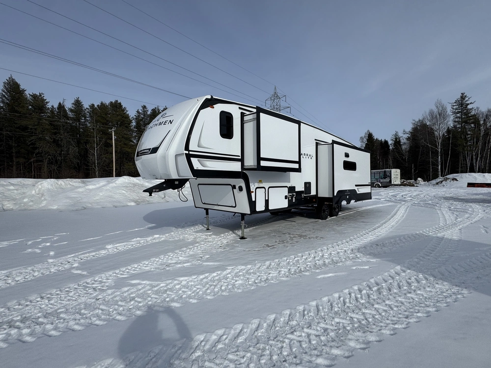 Coachmen Chaparral 27bar 2026 alt