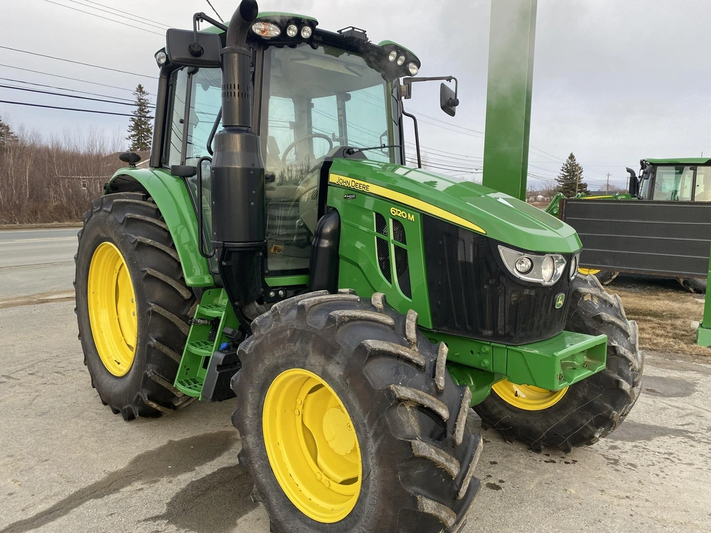 2022 John Deere 6120m alt