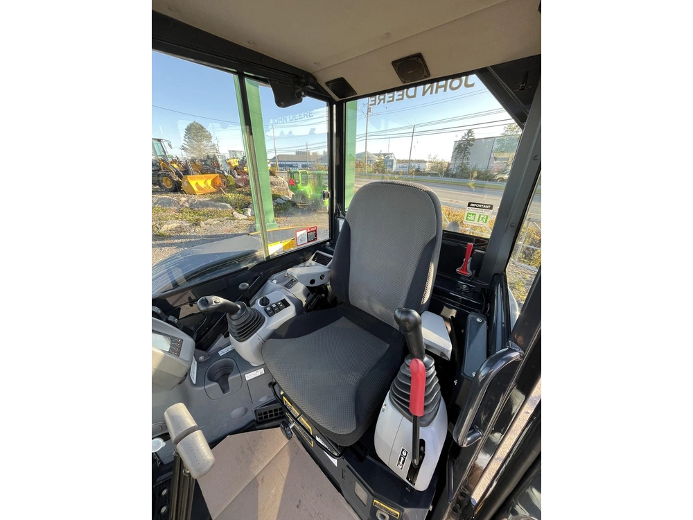 John Deere 60 P 2024 alt
