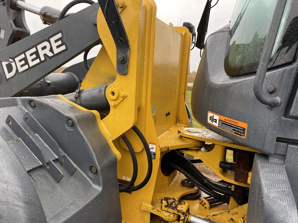 John Deere 344l 2020 alt